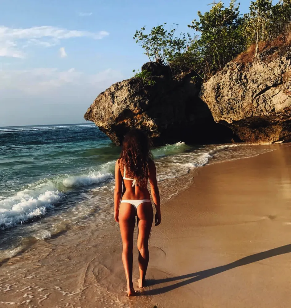 Padangpadang-beach-using-Bali-Car-rental
